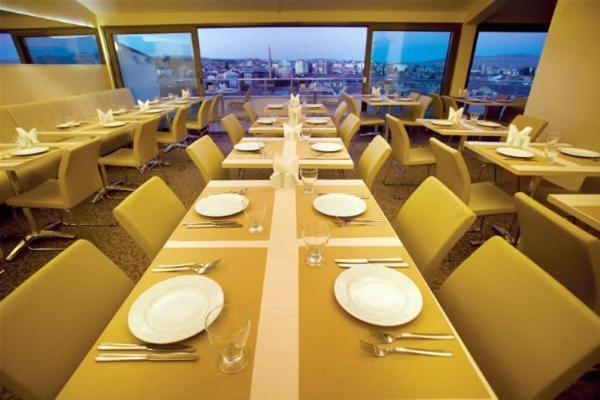 Sivas Hotel Nevv ภายนอก รูปภาพ