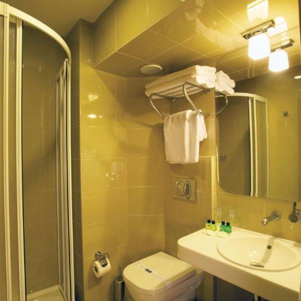 Sivas Hotel Nevv ภายนอก รูปภาพ